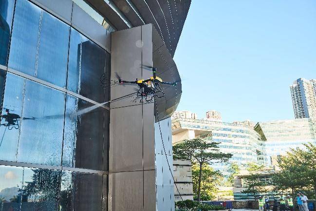 香港數(shù)碼港低空經(jīng)濟(jì)應(yīng)用展示廳開放<strong></p>
<p>數(shù)碼印刷機(jī)
</strong>，展出氫能源無人機(jī)等產(chǎn)品:數(shù)碼印刷機(jī)
